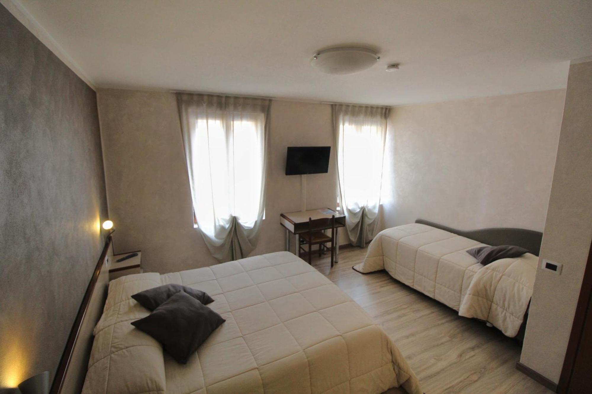 Hotel Avogadro Сан-Пеллегрино-Терме Экстерьер фото